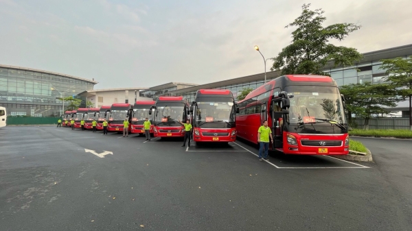 Minh Việt Hân Hạnh Phục Vụ Đoàn Khách Lớn Từ Châu Âu