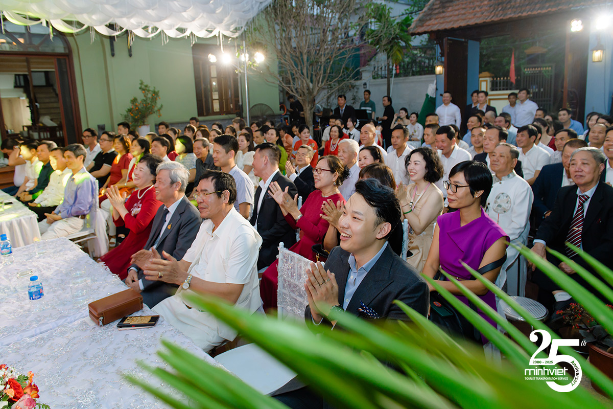 minh việt 25 năm
